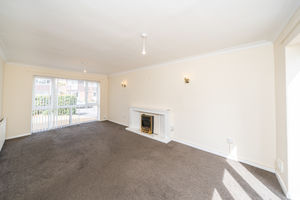 LOUNGE- click for photo gallery